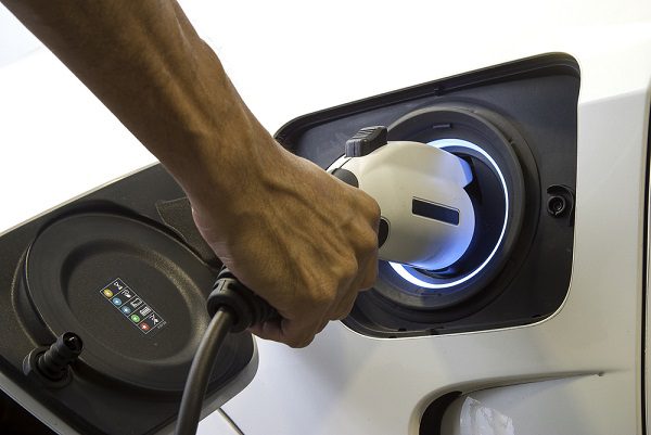 electronic-vehicle-charger-1