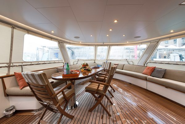 yacht-interior-1